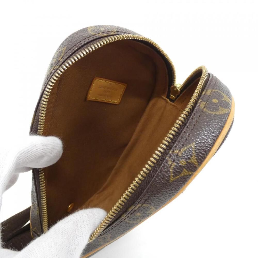 Louis Vuitton Shoulder Bags