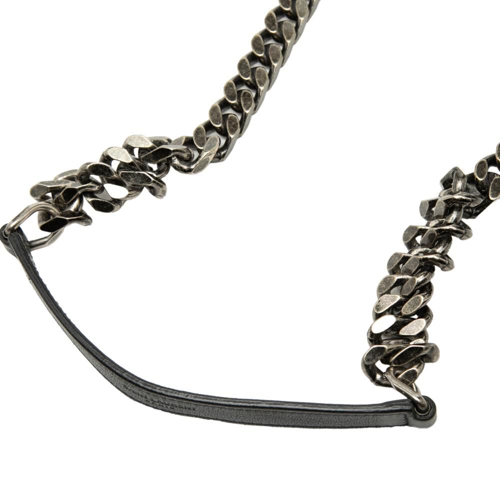 Yves Saint Laurent Shoulder Bag