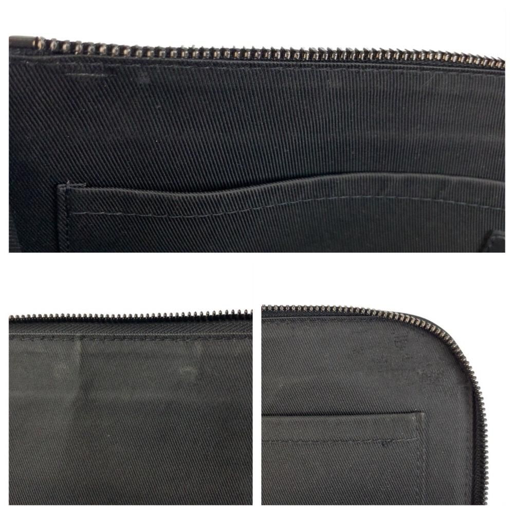 Louis Vuitton Clutch