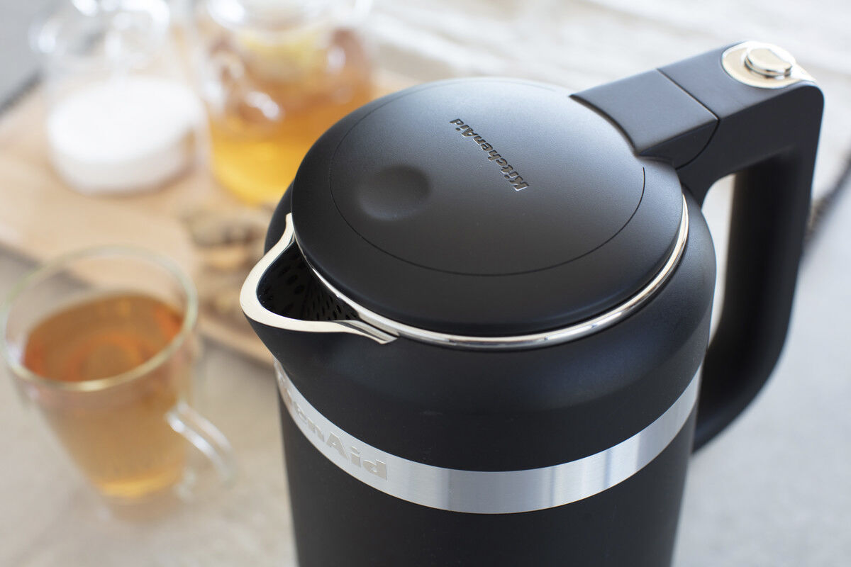 Design Collection elkedel mat sort 1,5 liter