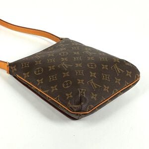 Louis Vuitton Musette Salsa