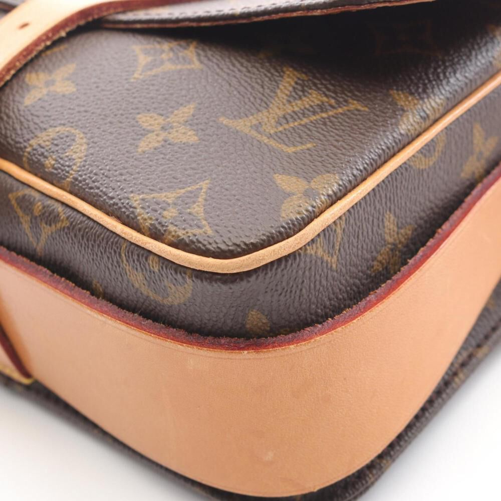 Louis Vuitton Cartouchiere