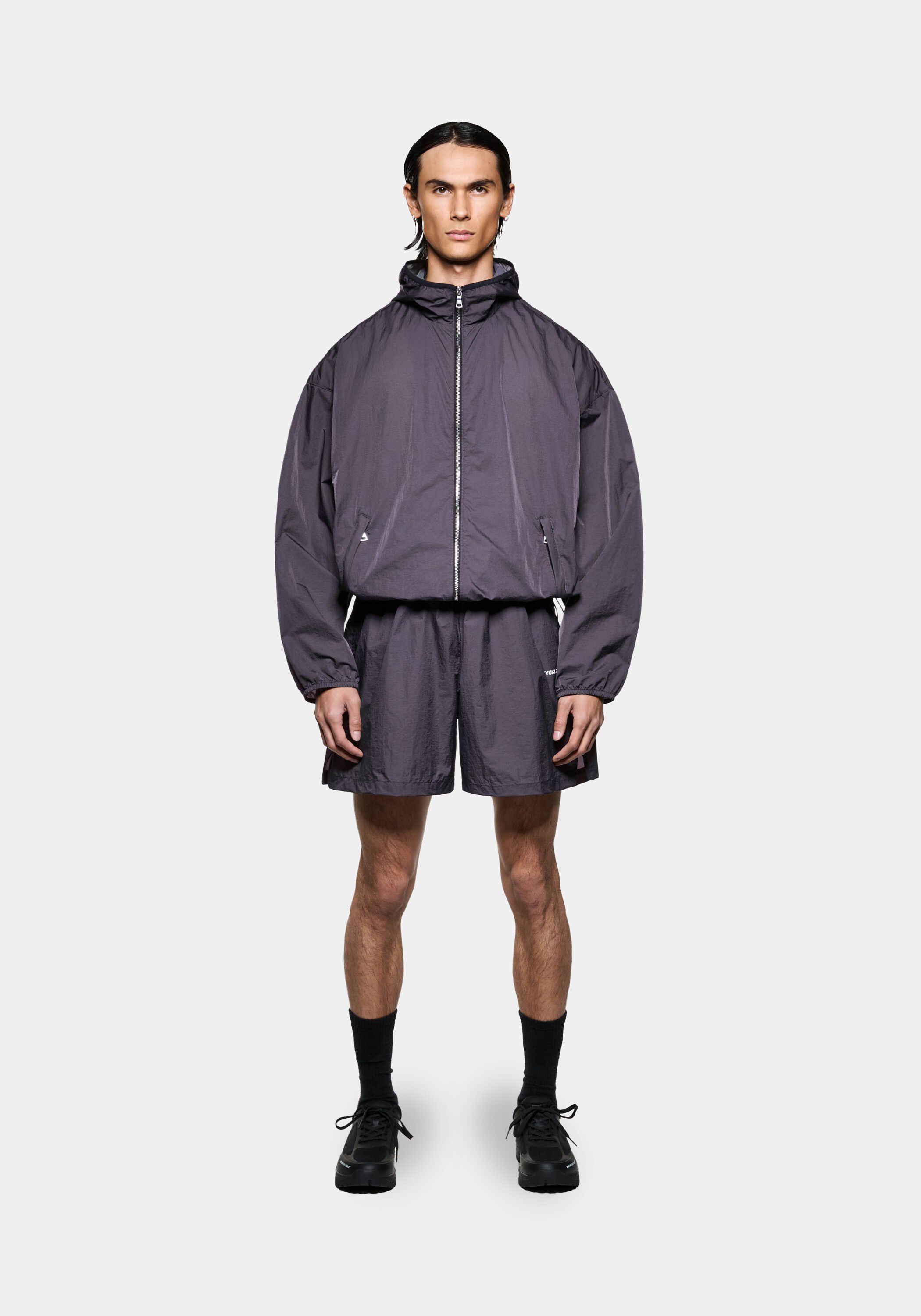 HYPERLIGHT HOODED WIND JACKET