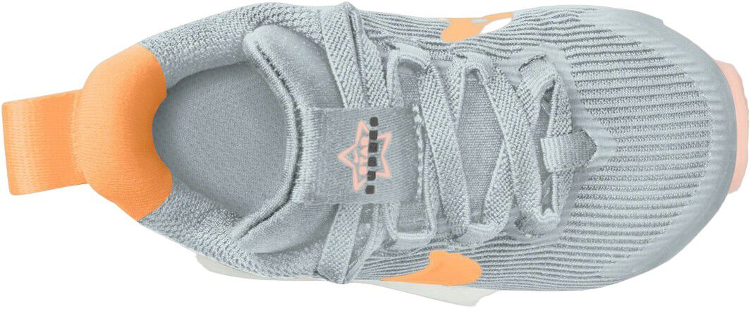 Star Runner 4 Sneakers