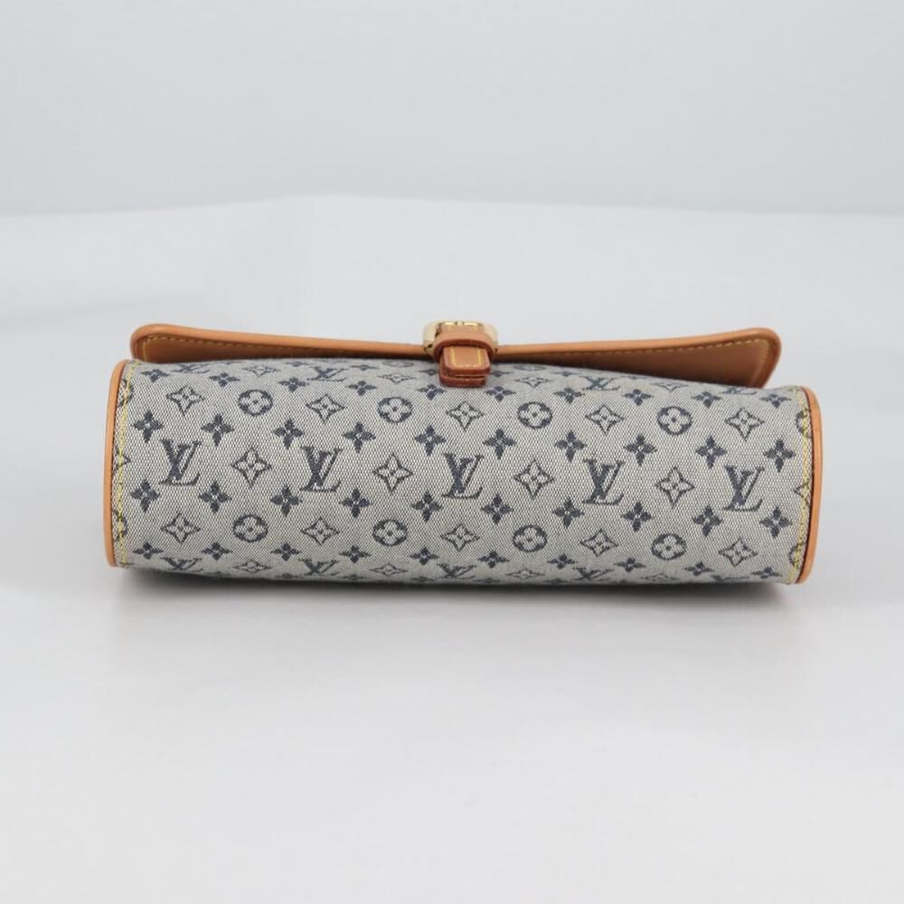 Louis Vuitton Crossbody Bag