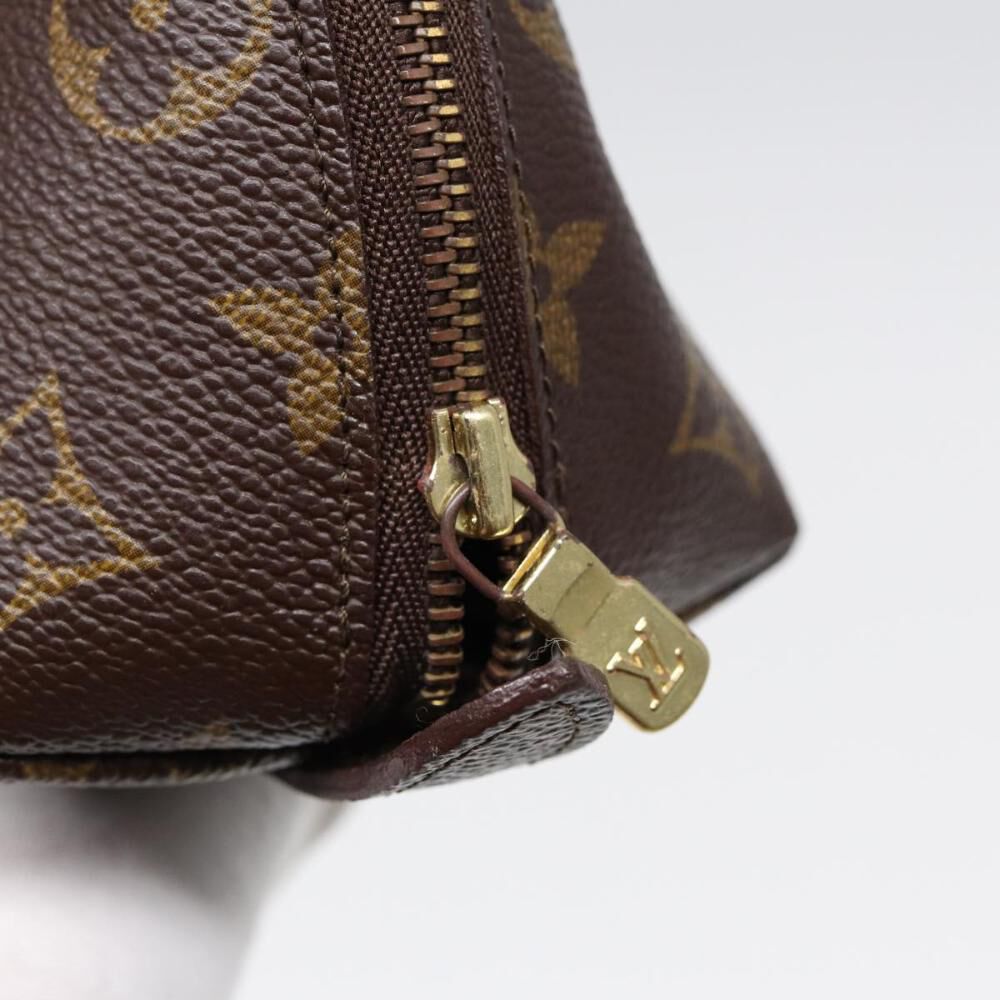 Louis Vuitton Pouch