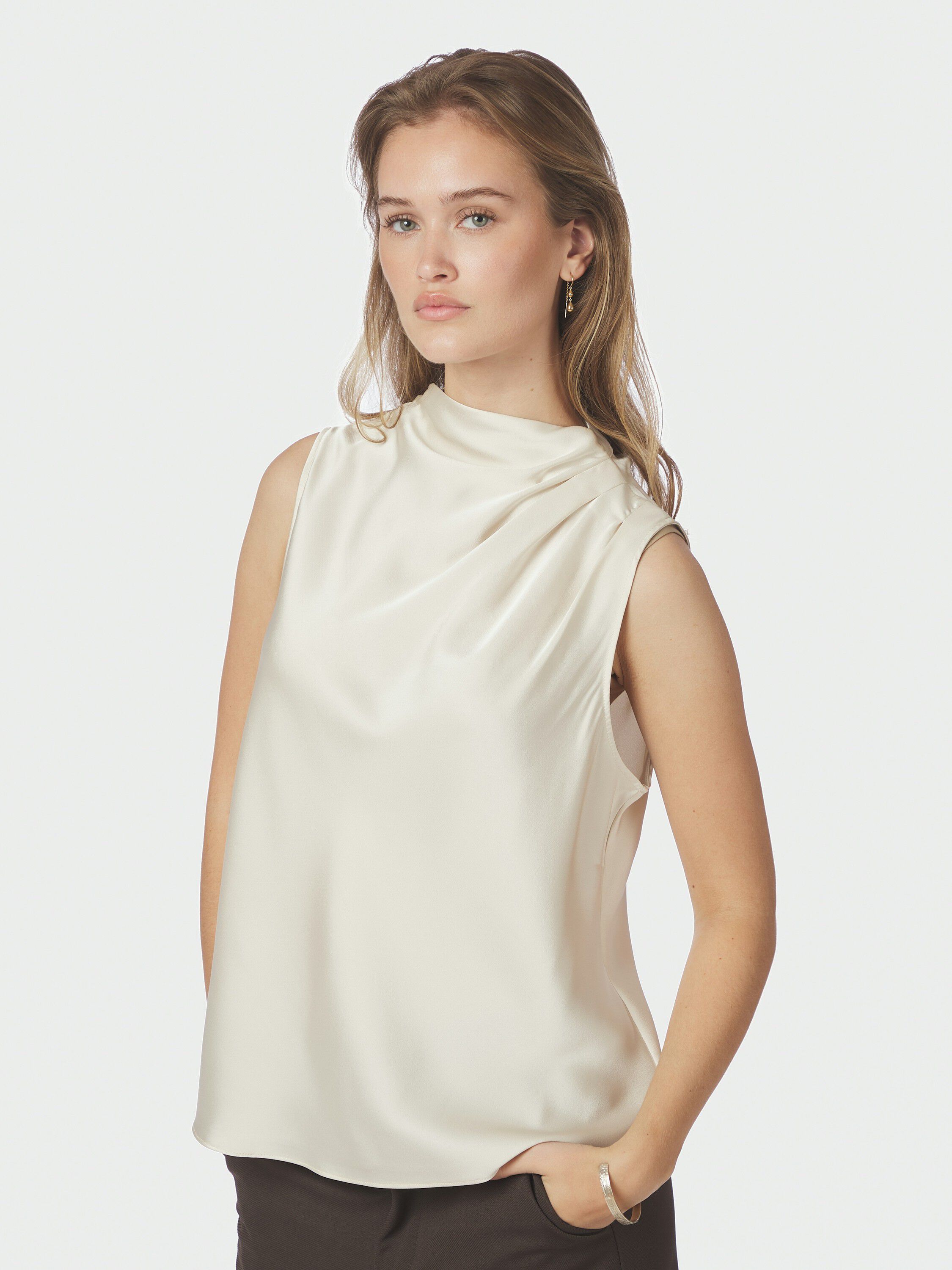 Isola Drapy Satin Top