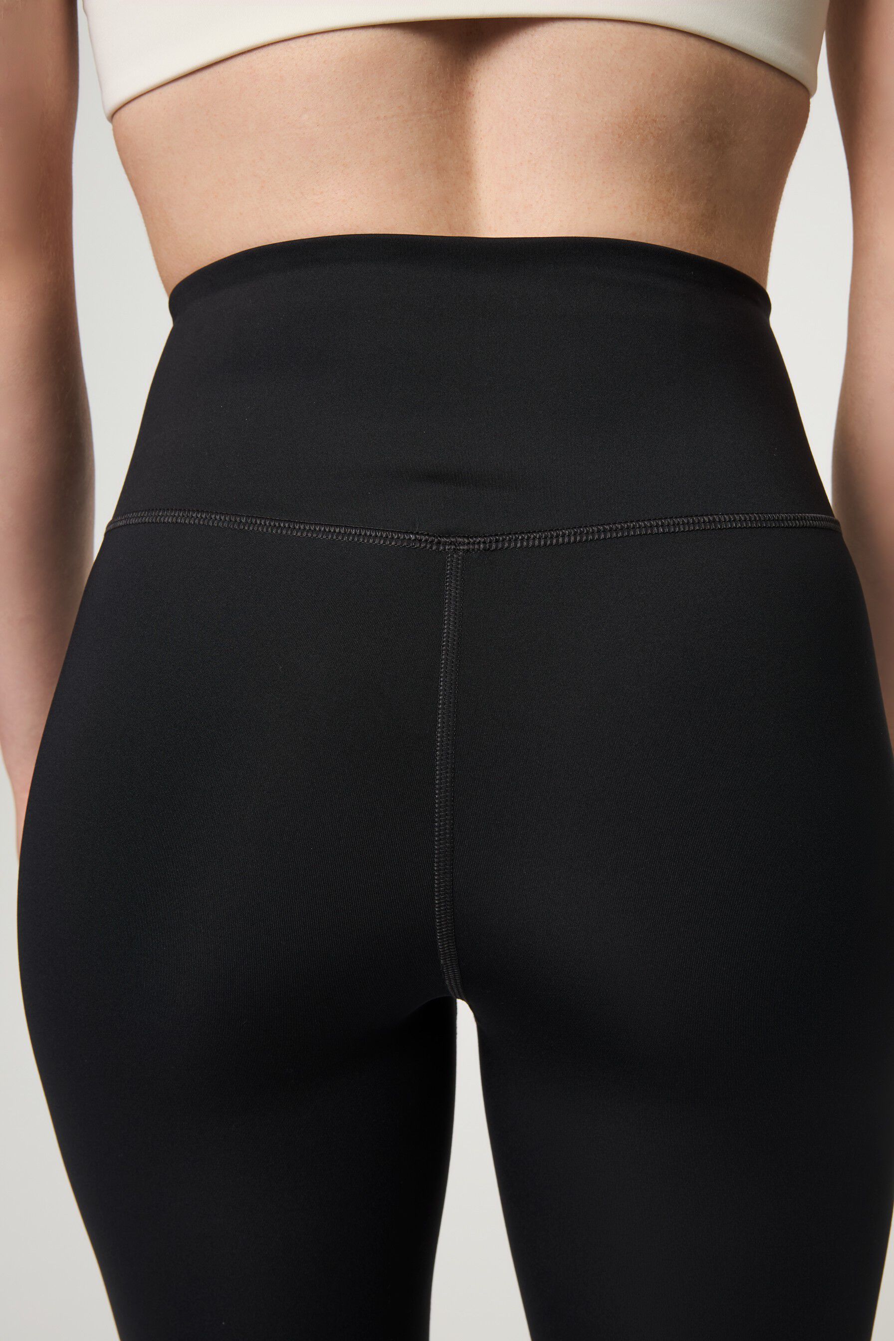 Compressive Flare Legging
