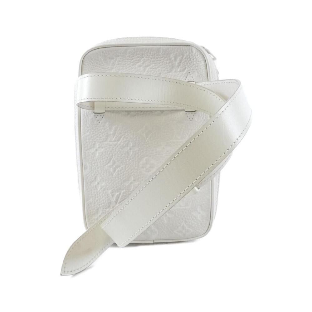Louis Vuitton Shoulder Bags