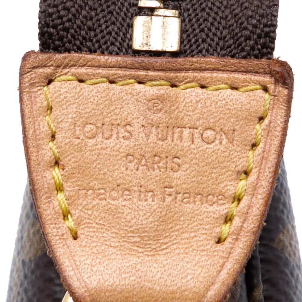 Louis Vuitton Pochette Accessoires