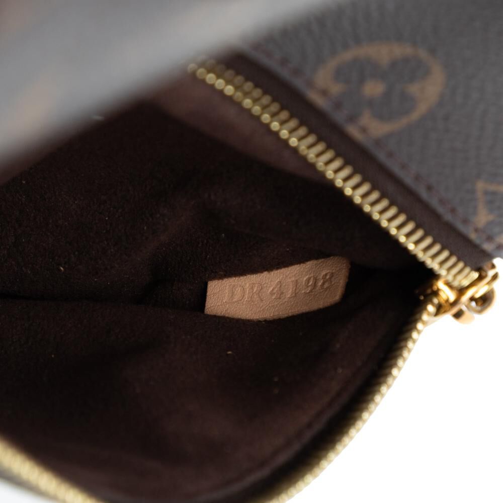 Louis Vuitton Pochette M&eacute;tis