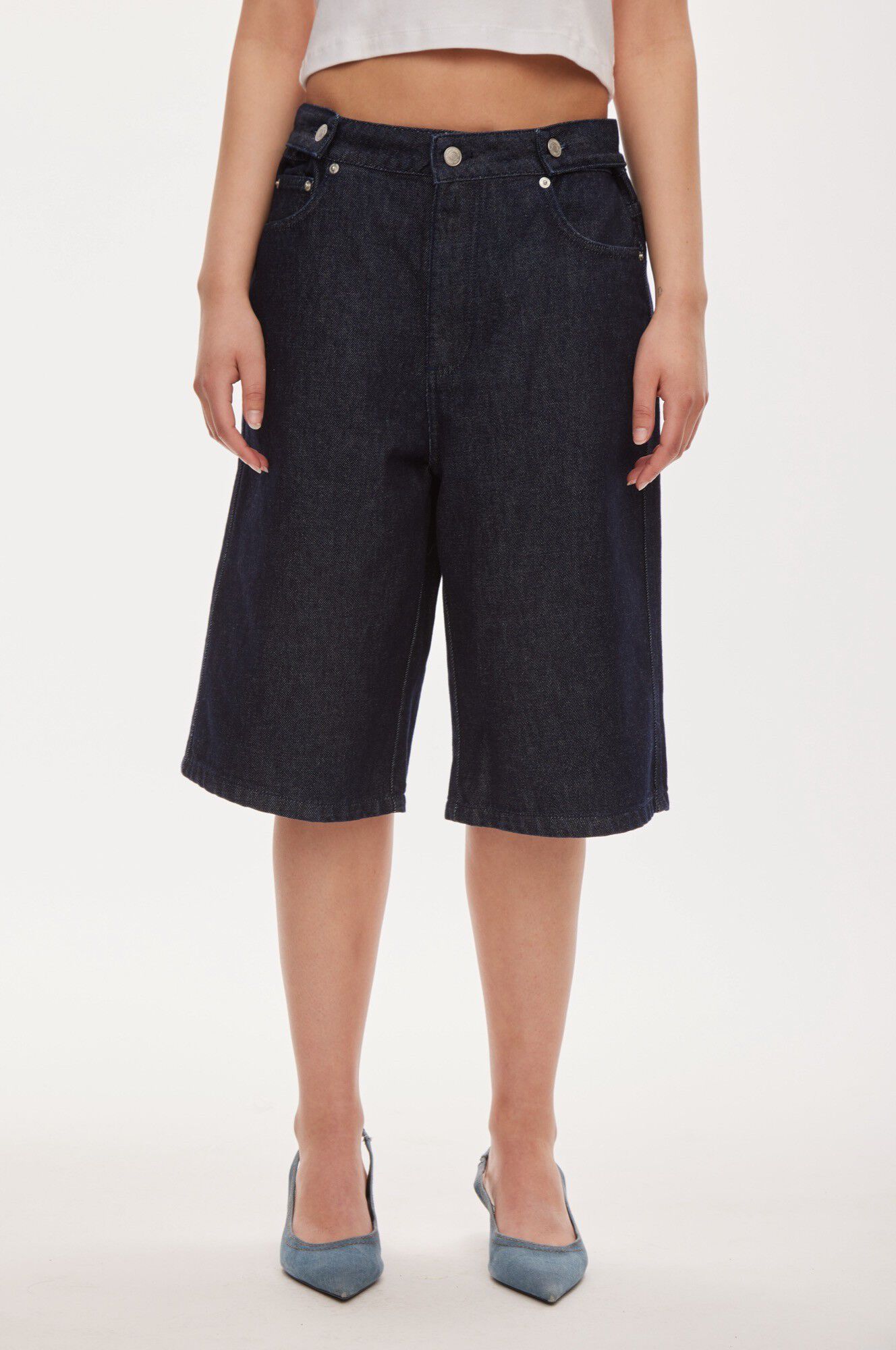 Idol denim shorts