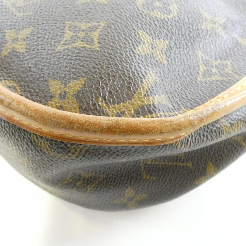 Louis Vuitton Menilmontant