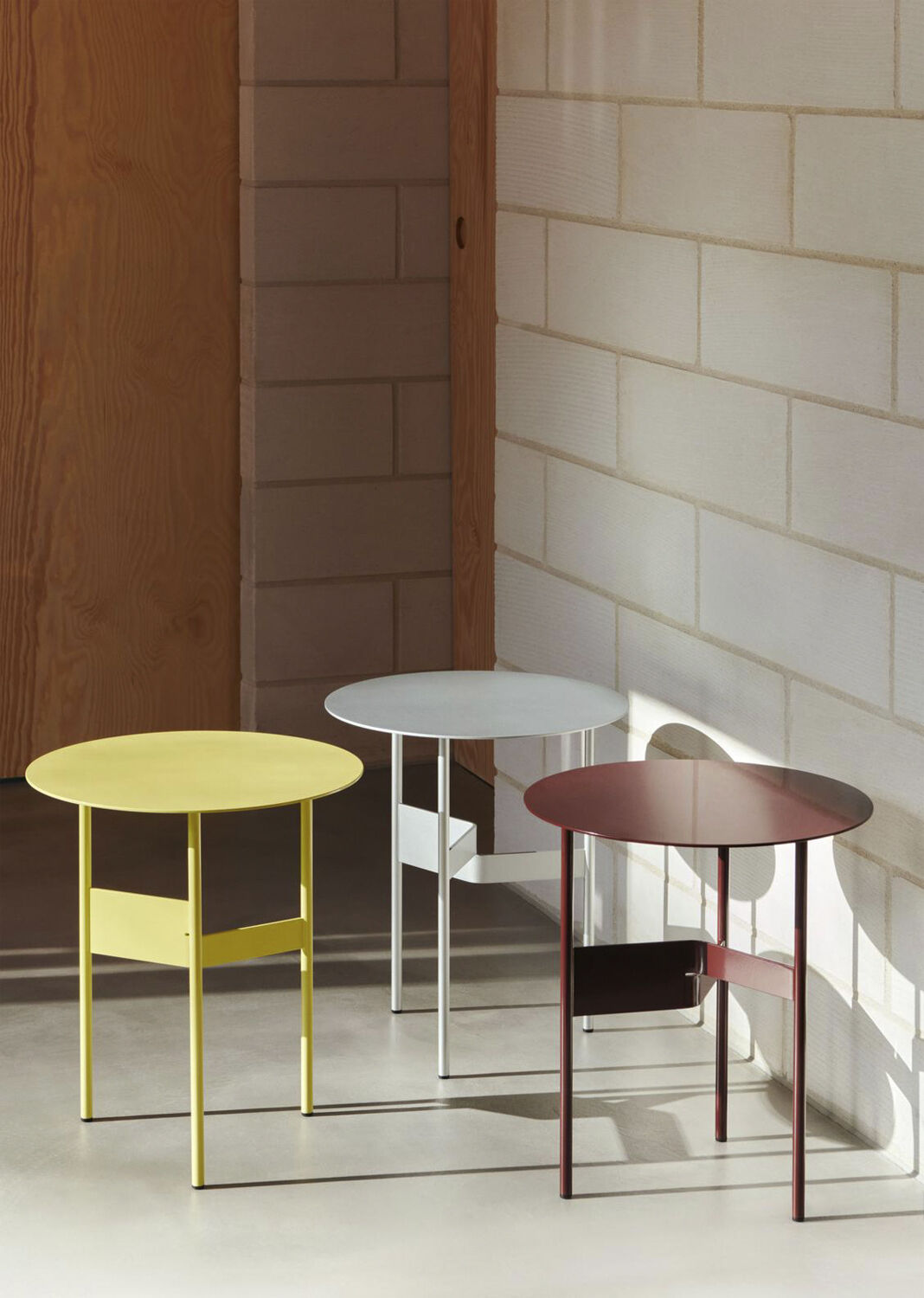 Shim Coffee Table-&Oslash;45 x H51-Custard