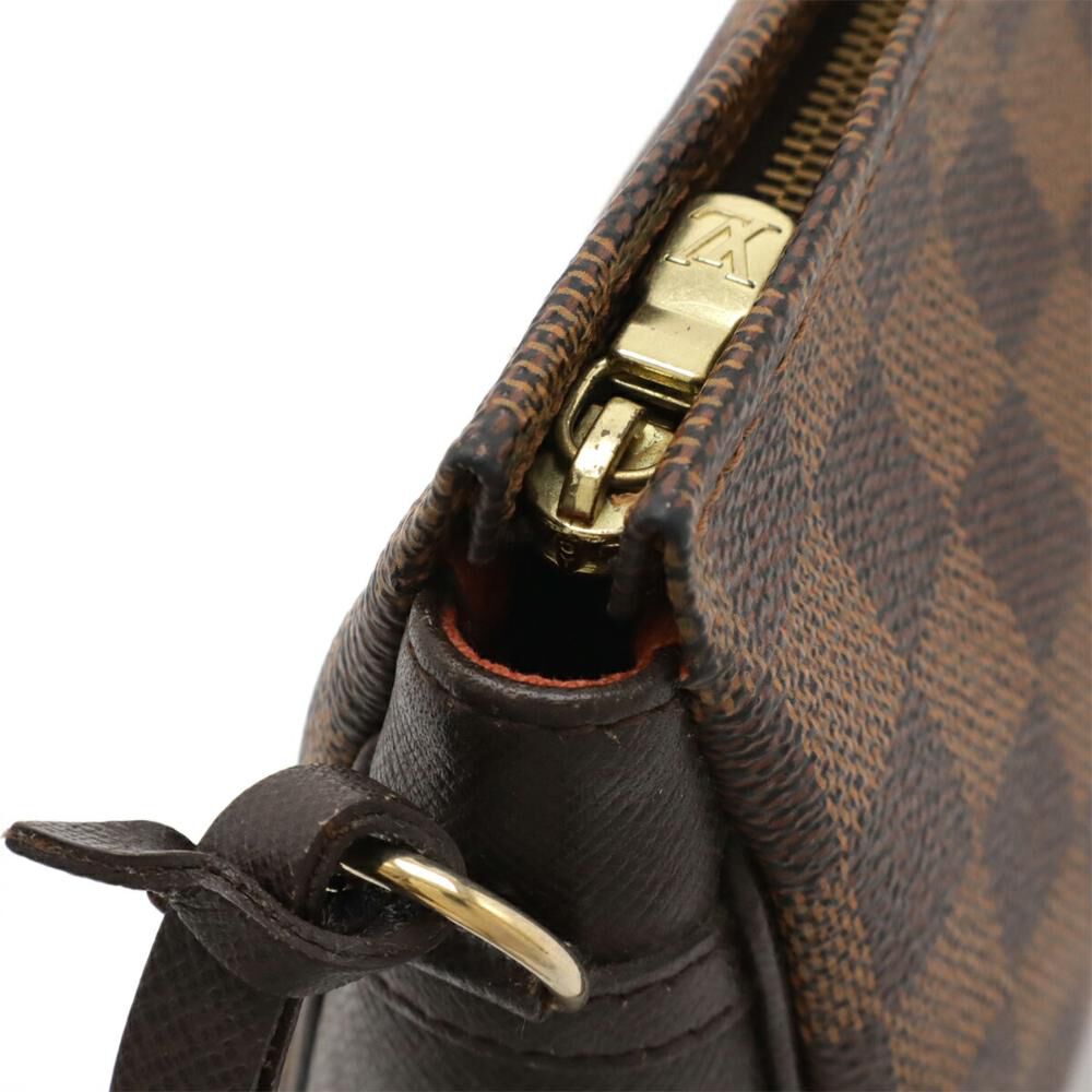 Louis Vuitton Trousse Makeup