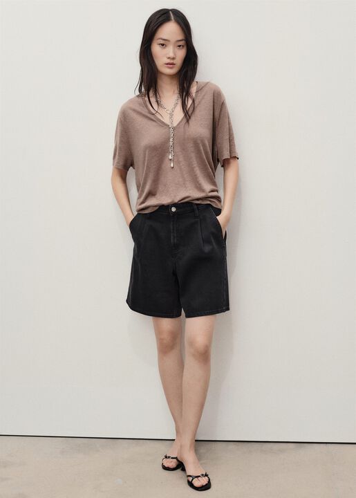 Pleated denim Bermuda shorts