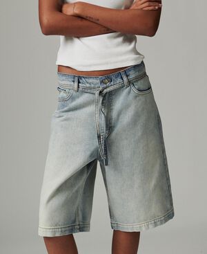 Elijah Shorts - Light Blue Washed