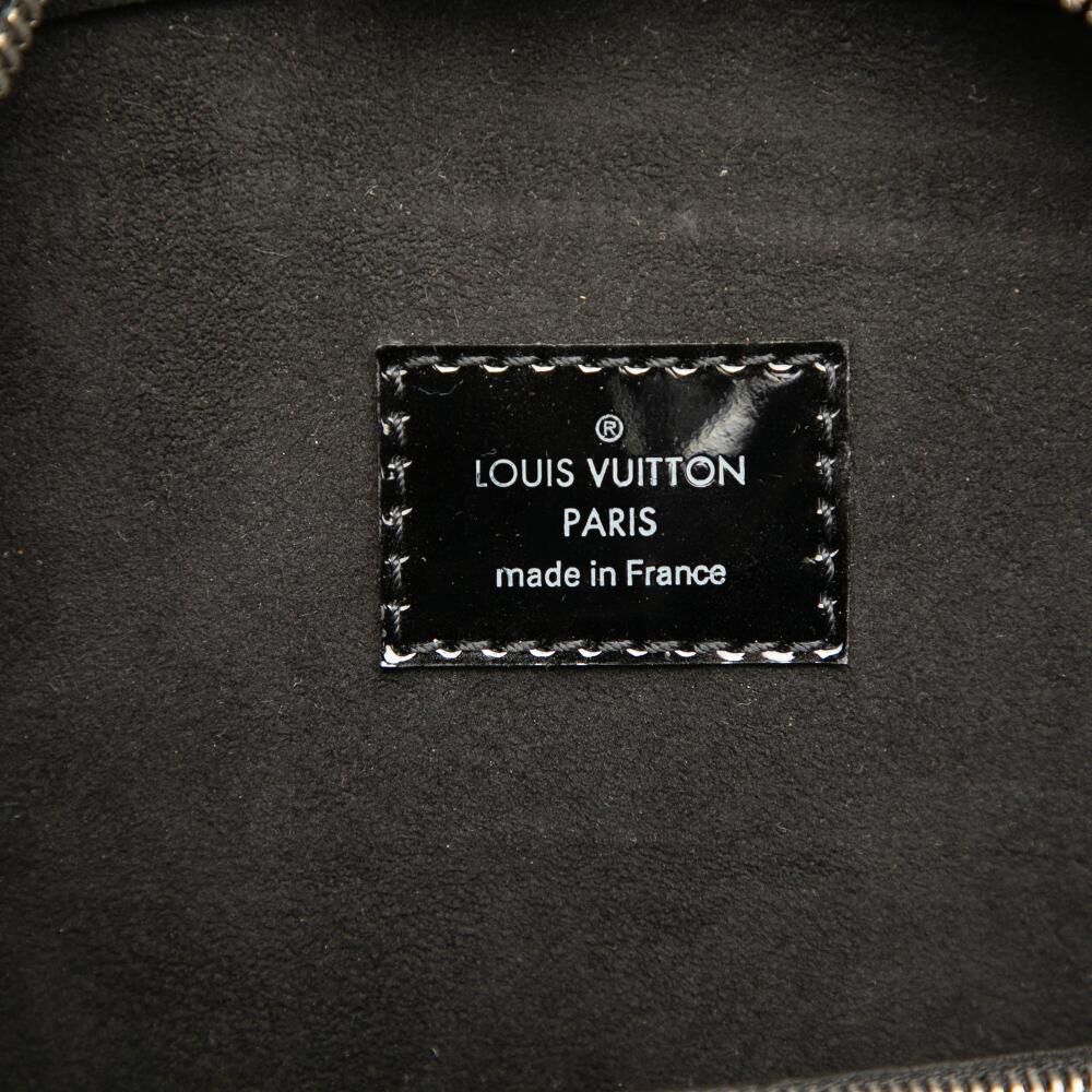 Louis Vuitton Pont Neuf