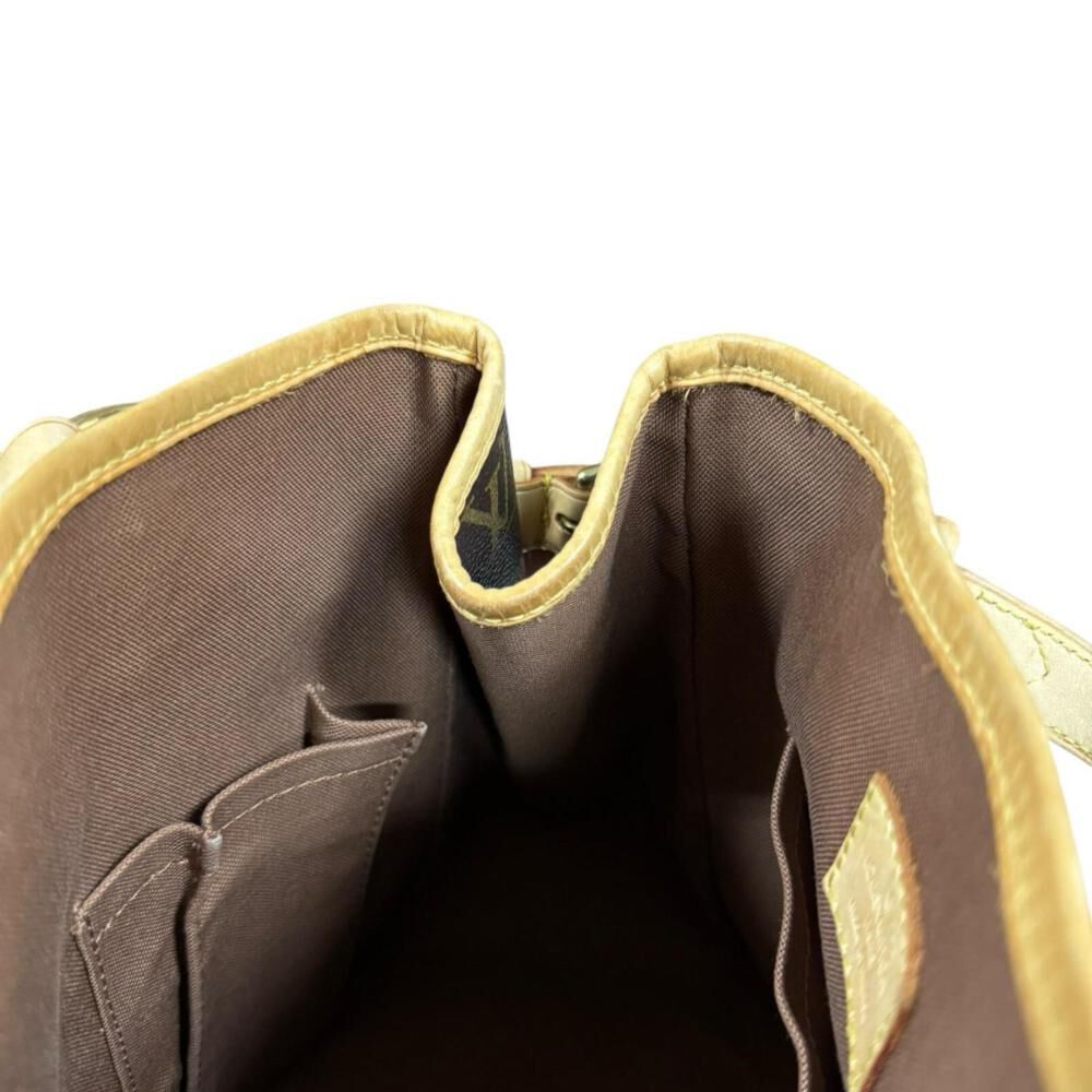 Louis Vuitton Batignolles