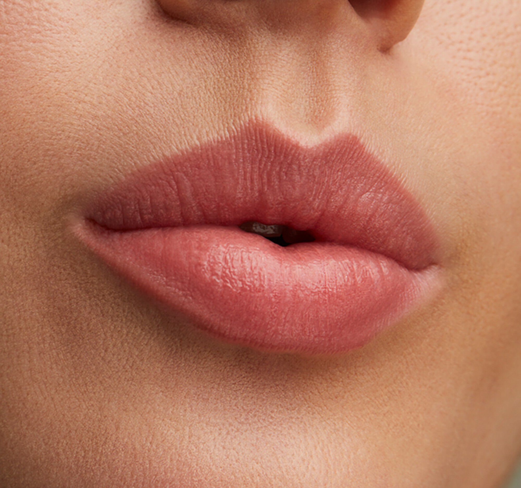 Lustreglass Sheer Shine Lipstick