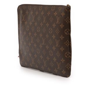 Louis Vuitton Clutch
