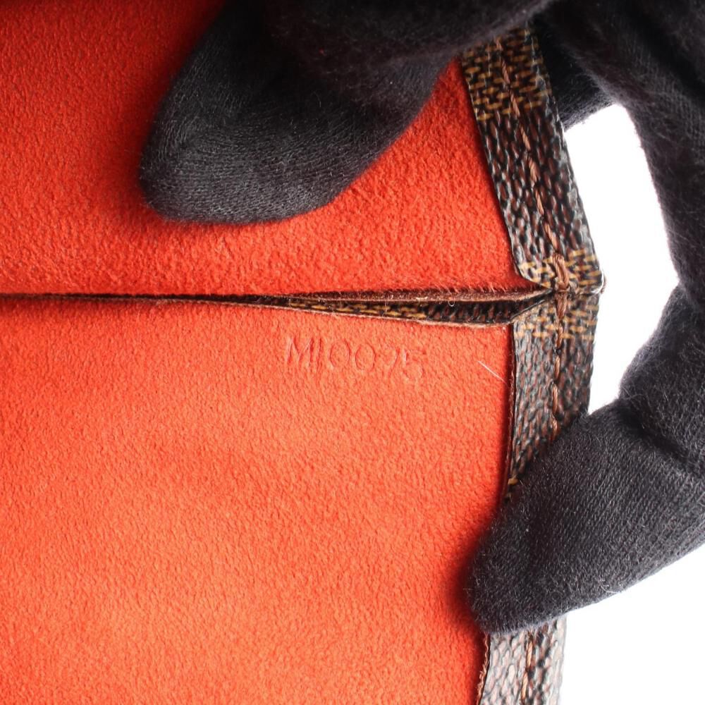 Louis Vuitton Sac Plat