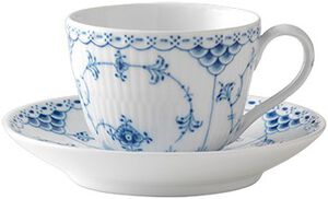 Musselmalet Halvblonde kop med underkop 20 cl