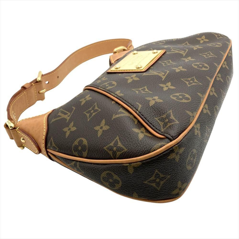 Louis Vuitton Shoulder Bags