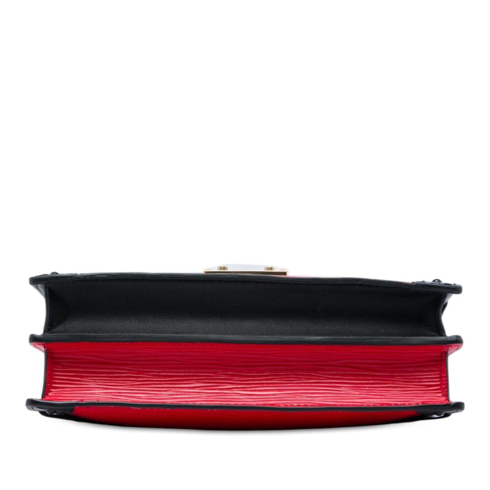 Louis Vuitton Clutch