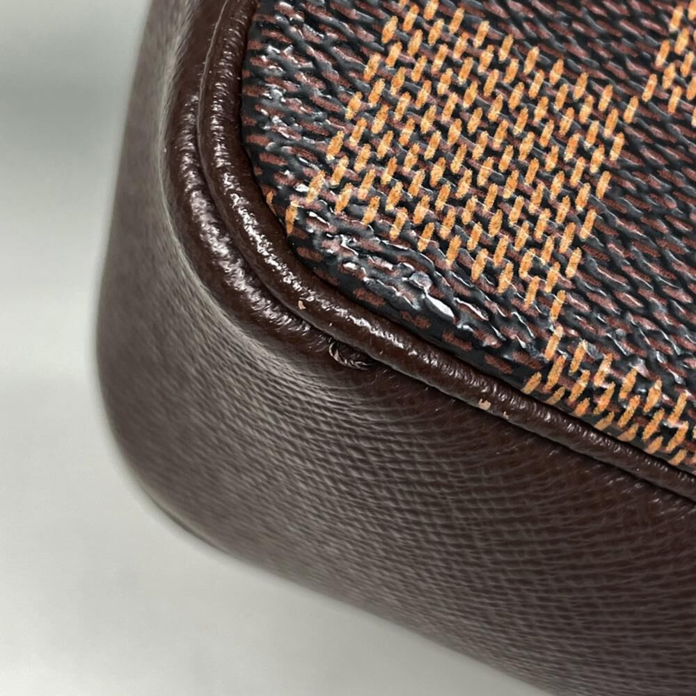 Louis Vuitton Trousse Makeup