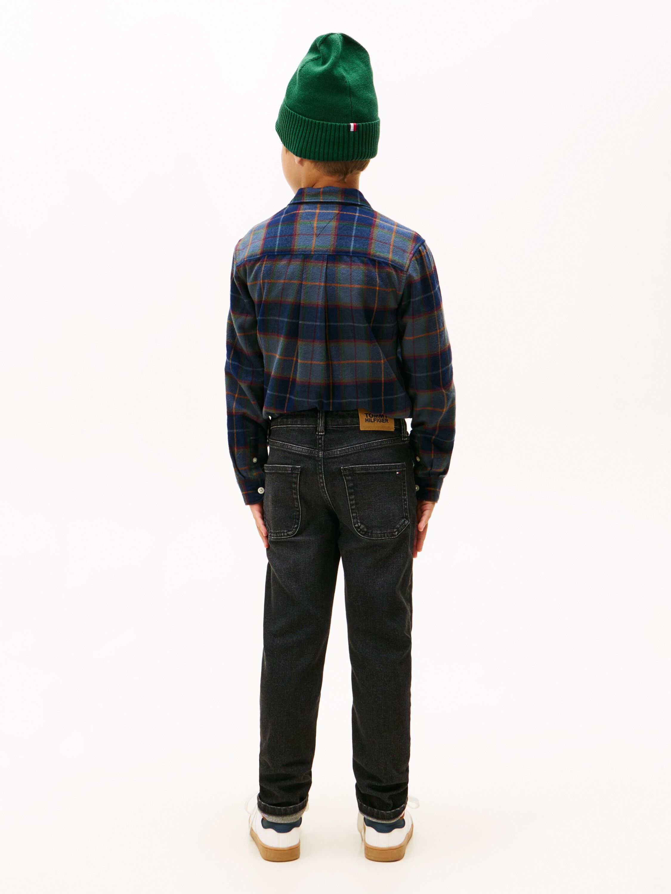 MODERN STRAIGHT WASHED BLK DENIM