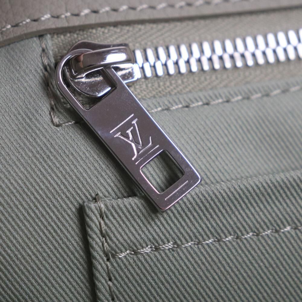 Louis Vuitton Tote