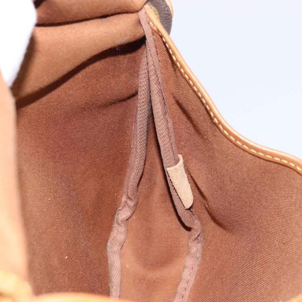 Louis Vuitton Saumur