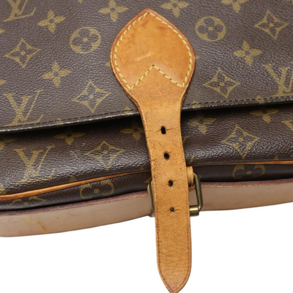 Louis Vuitton Cartouchiere