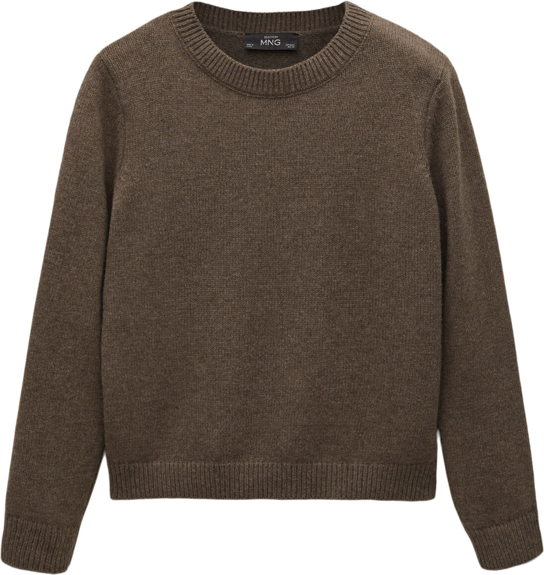 Long-sleeved wool sweater