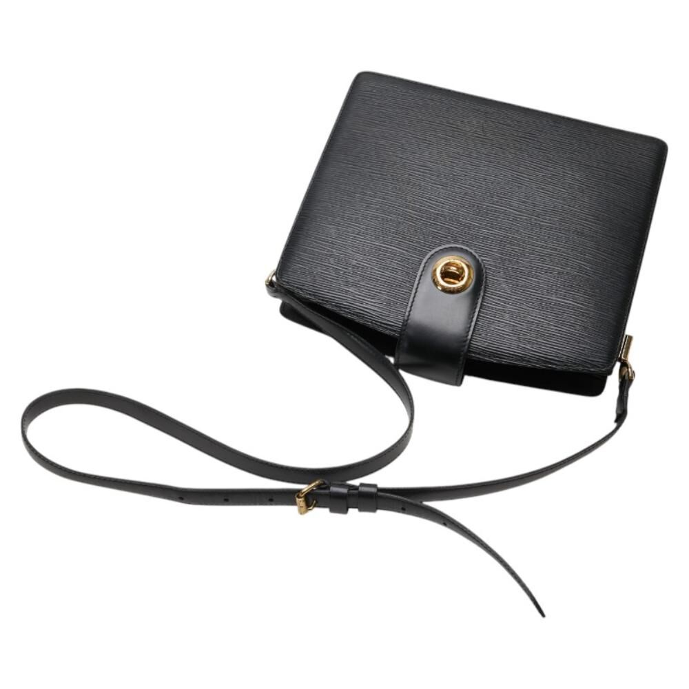 Louis Vuitton Capucines