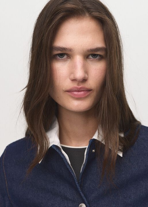 Denim jacket with pockets