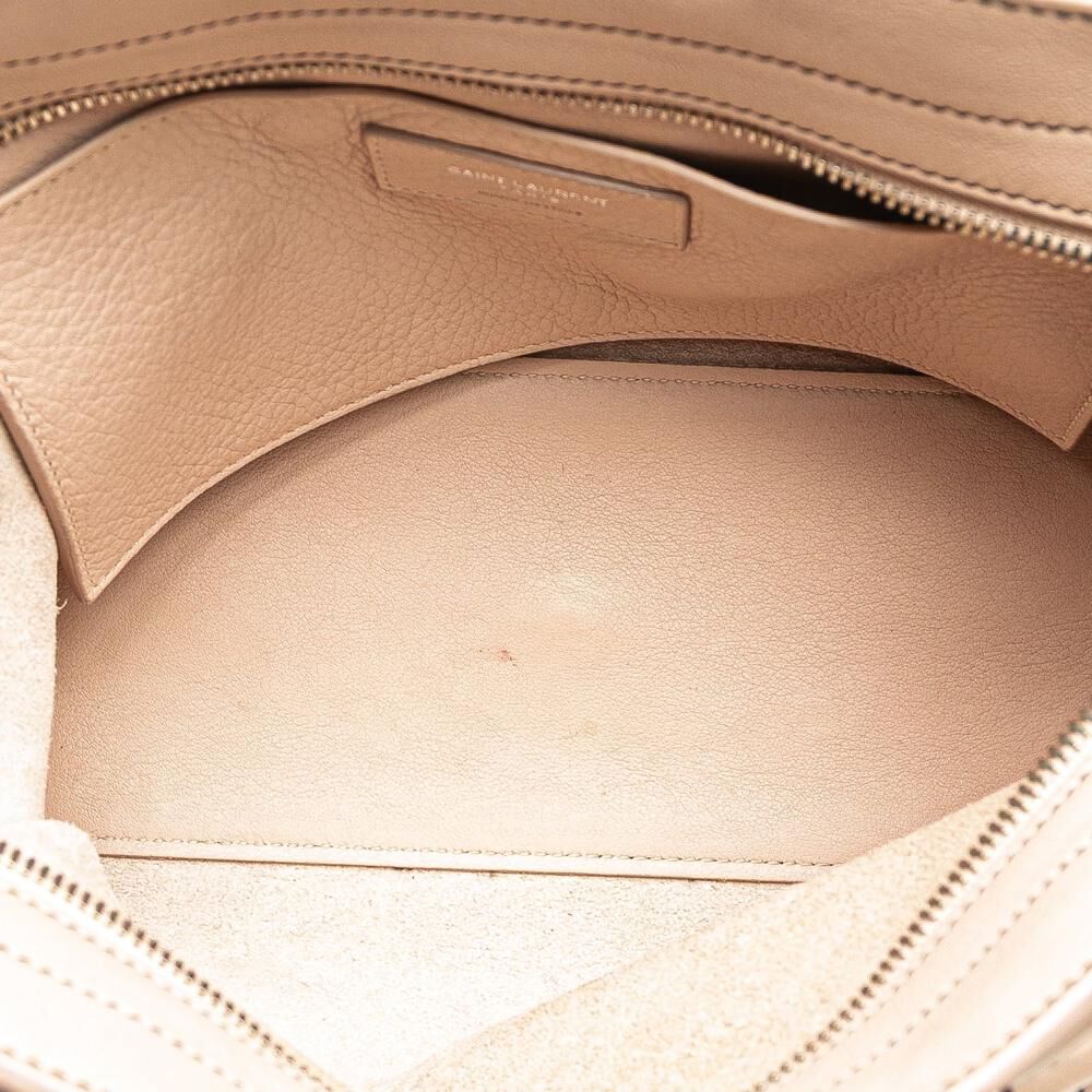 Yves Saint Laurent Handbag