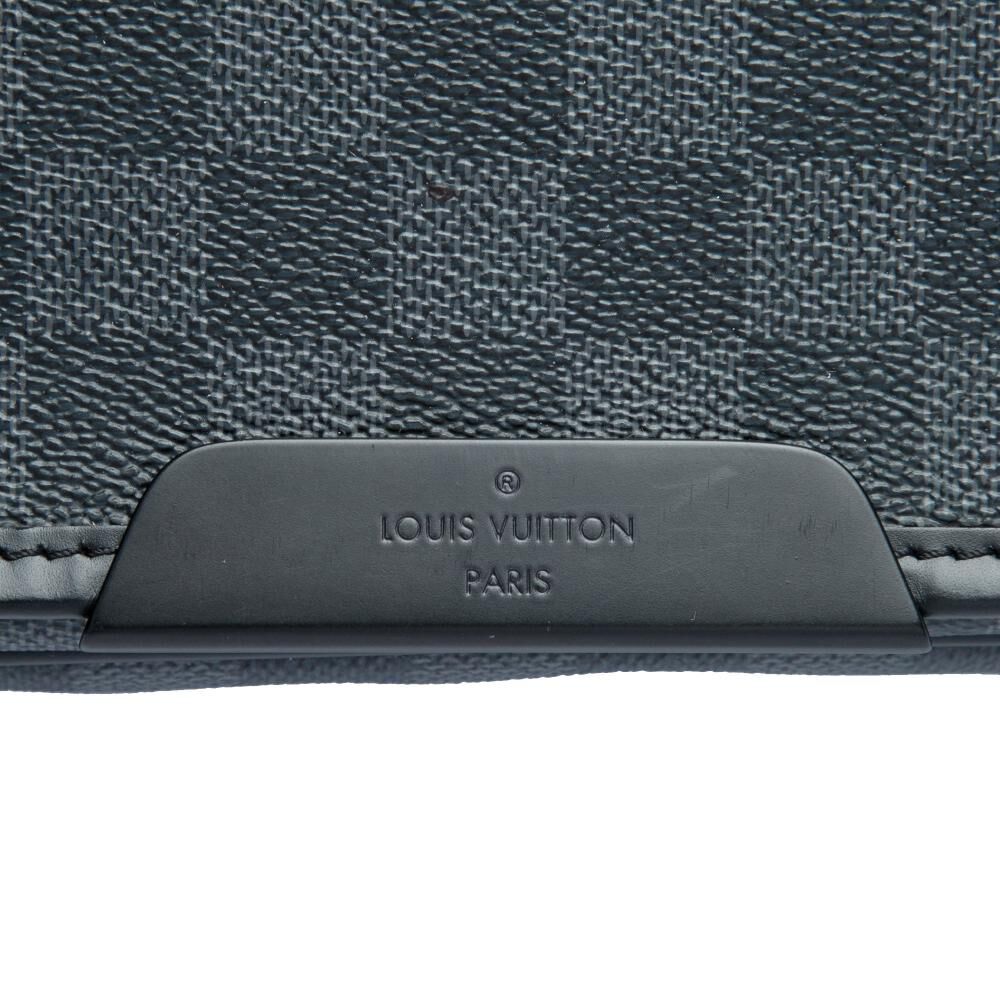 Louis Vuitton Crossbody Bag