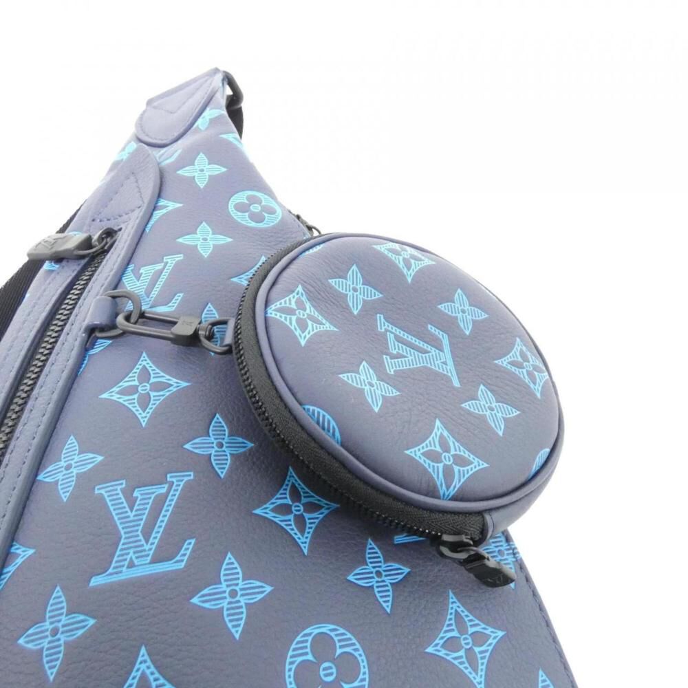 Louis Vuitton Shoulder Bags