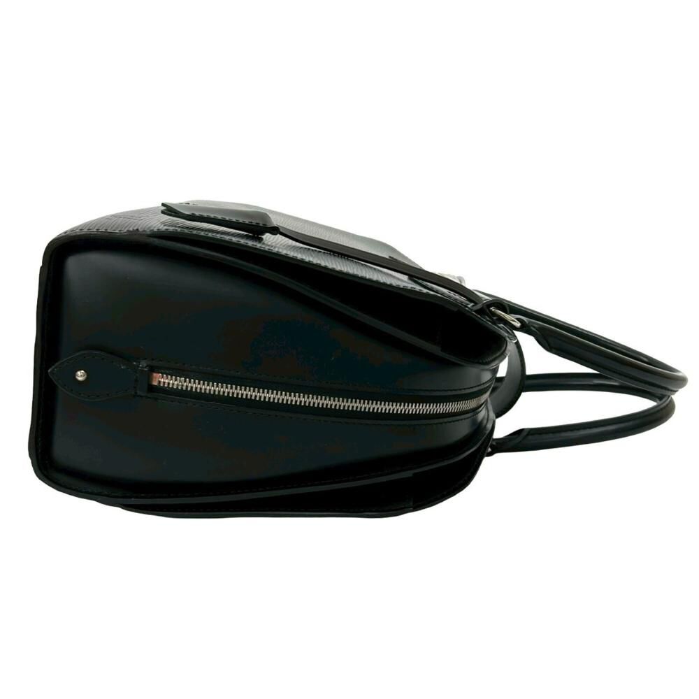 Louis Vuitton Pont Neuf