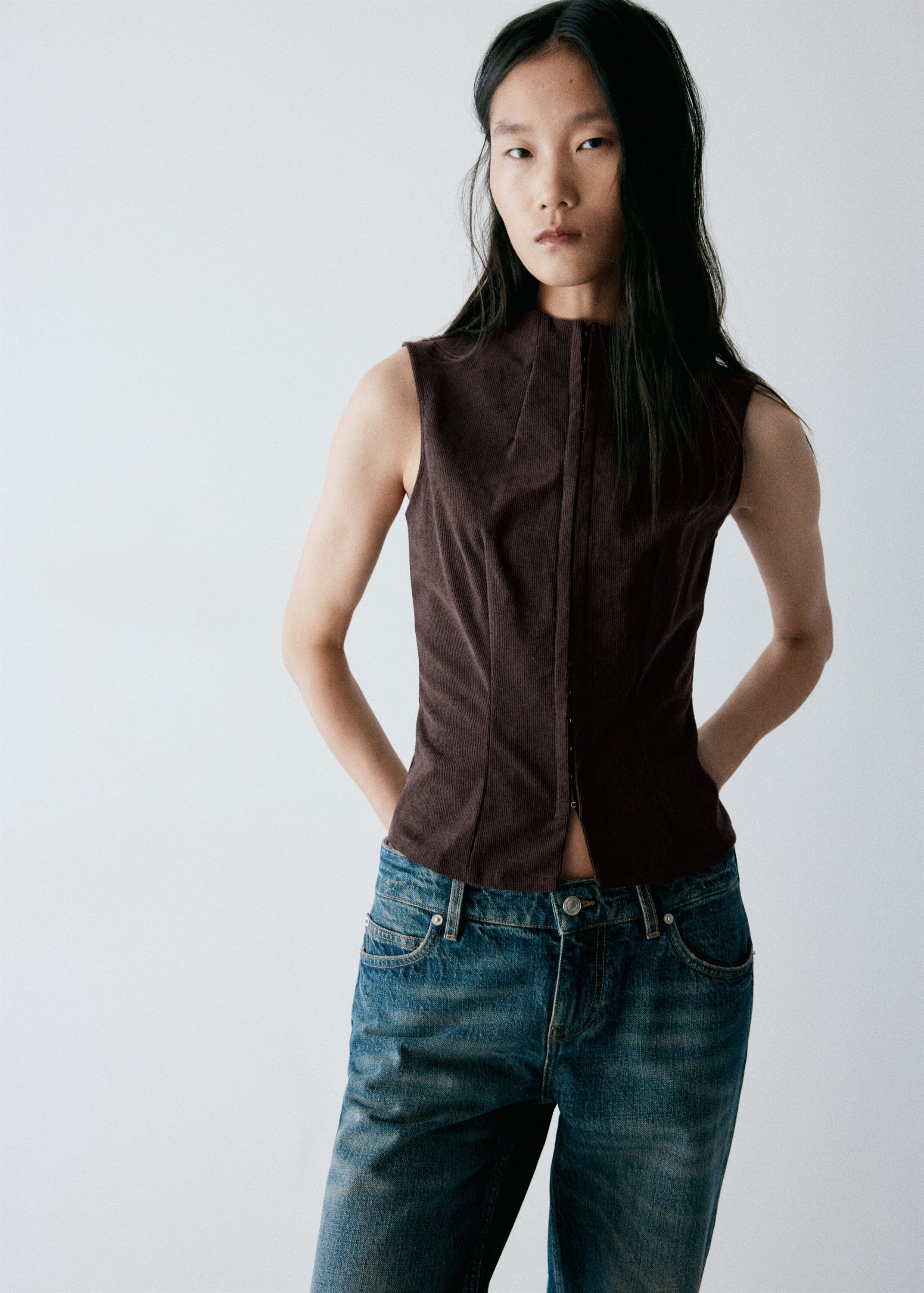 Tailored waistcoat with hook-and-ey