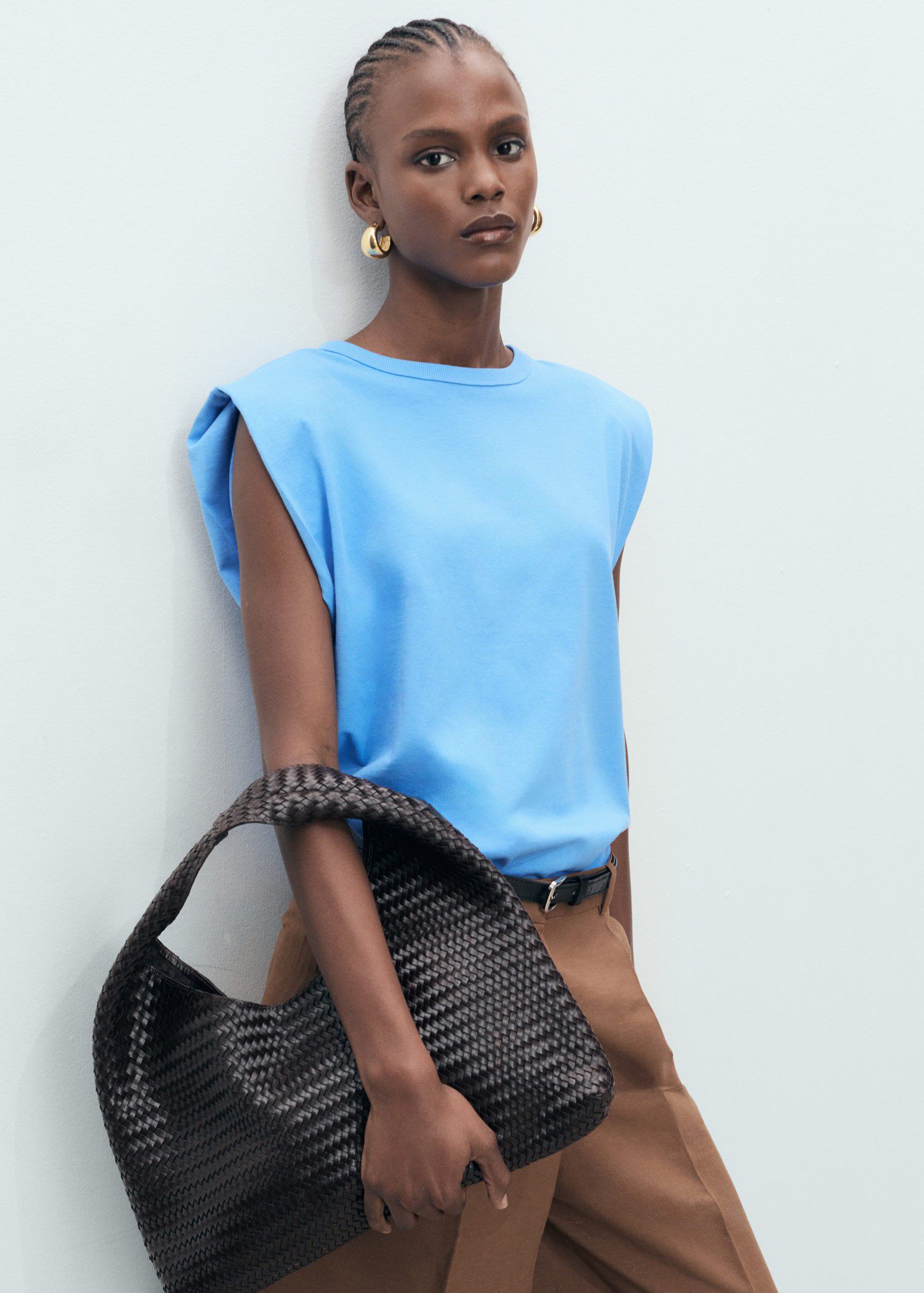 Short-sleeved cotton t-shirt