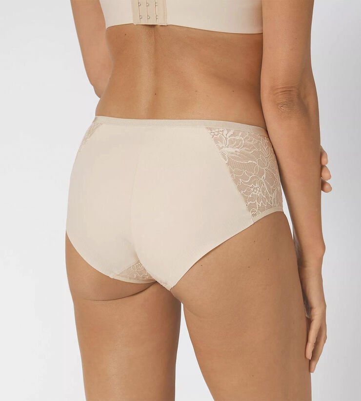 Amourette Charm Maxi01