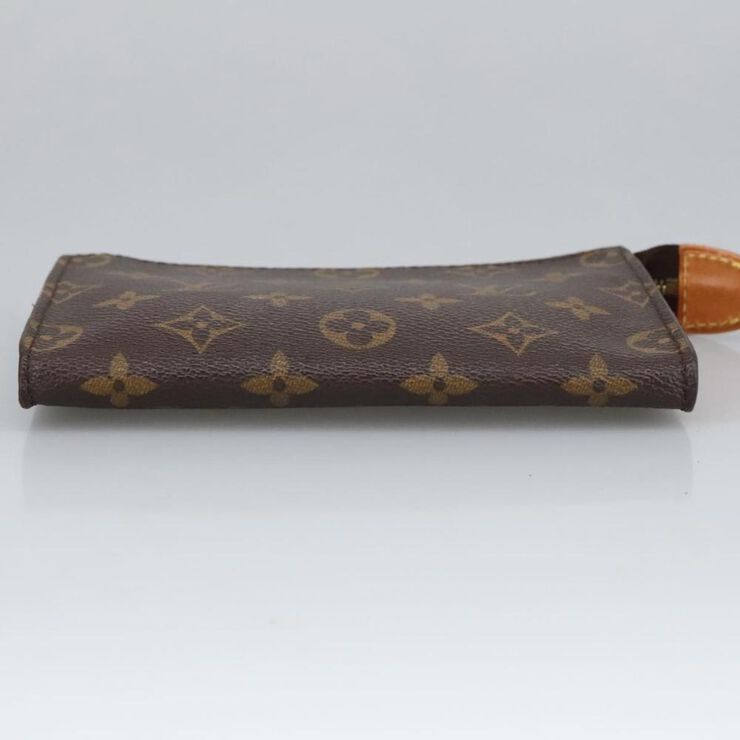 Louis Vuitton Pouch