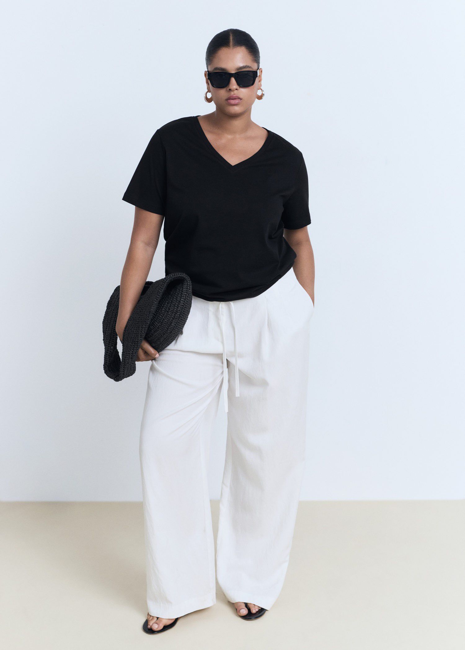 V-neck cotton T-shirt