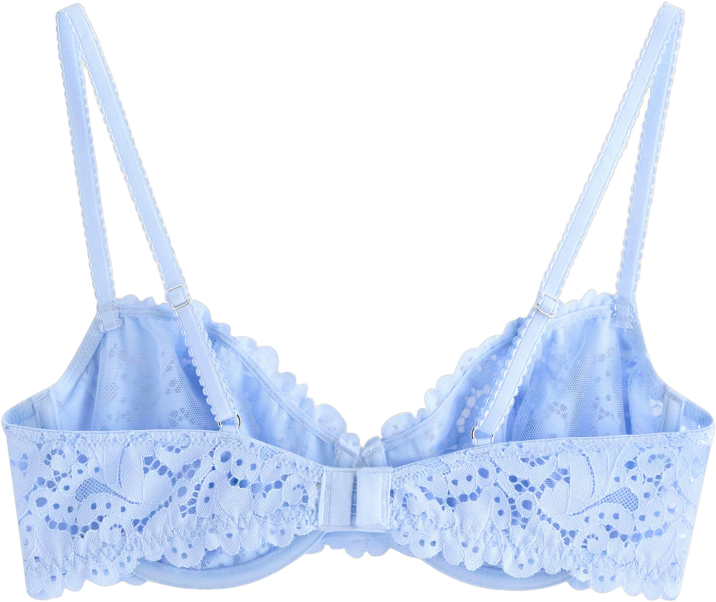 Unpadded wire bra in sheer lace and