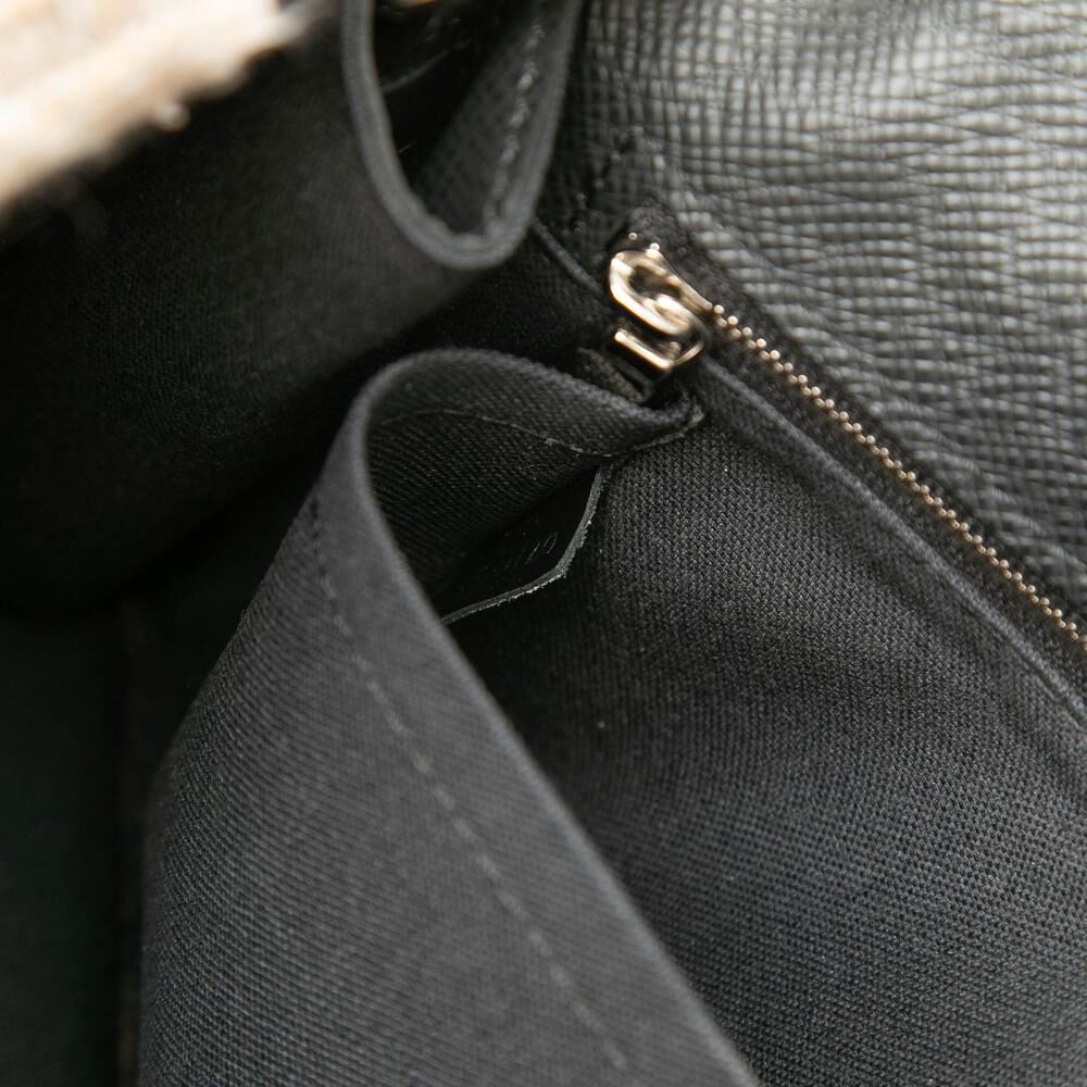 Louis Vuitton Clutch
