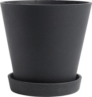 Flowerpot with saucer