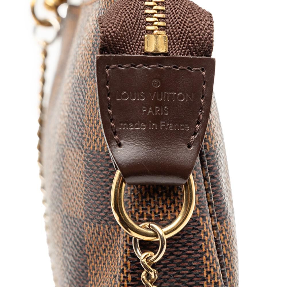 Louis Vuitton Pochette Accessoires
